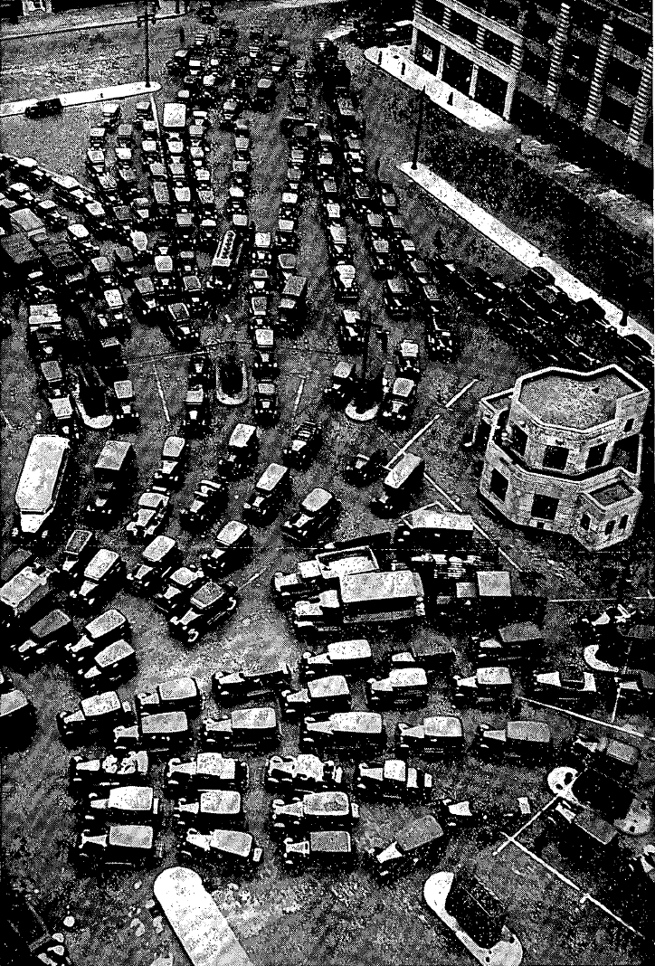 Picture of dozens of cars cramming to exit 