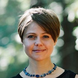 Photo of Shannon Garland