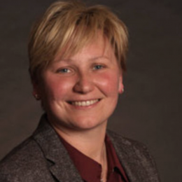 Photo of Adriana Helbig