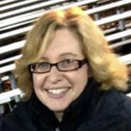 Photo of Louise Chernosky