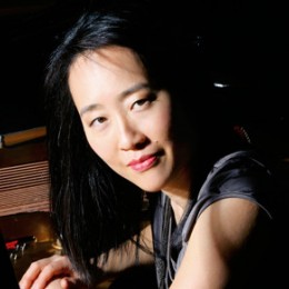 Photo of Helen R. Sung