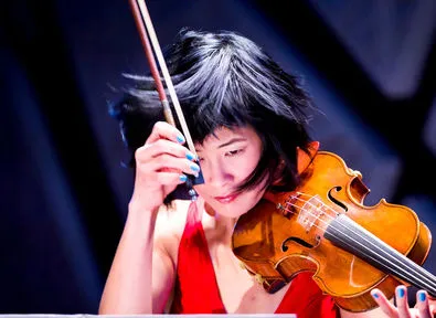 Picture of Violin player
