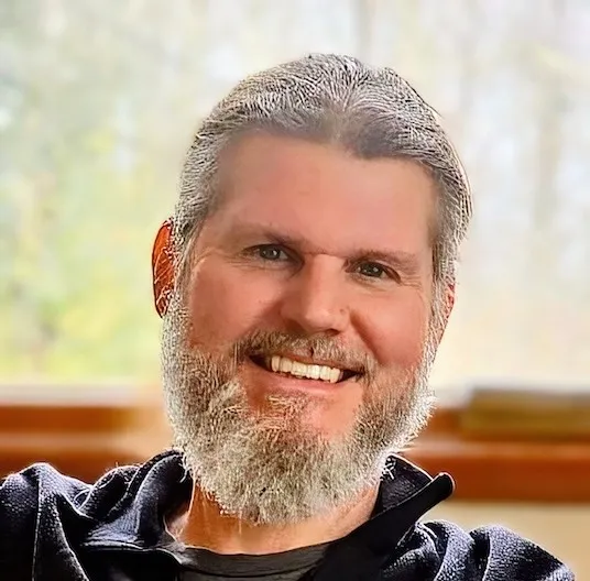 Picture of Jason Eckardt