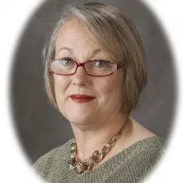 Photo of Laura Damuth