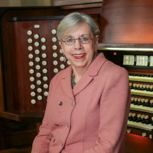 Photo of Gail Archer